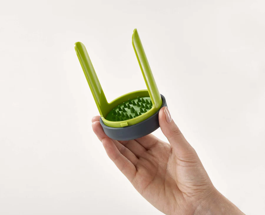 Spiro Green Handheld Spiralizer - Image 4