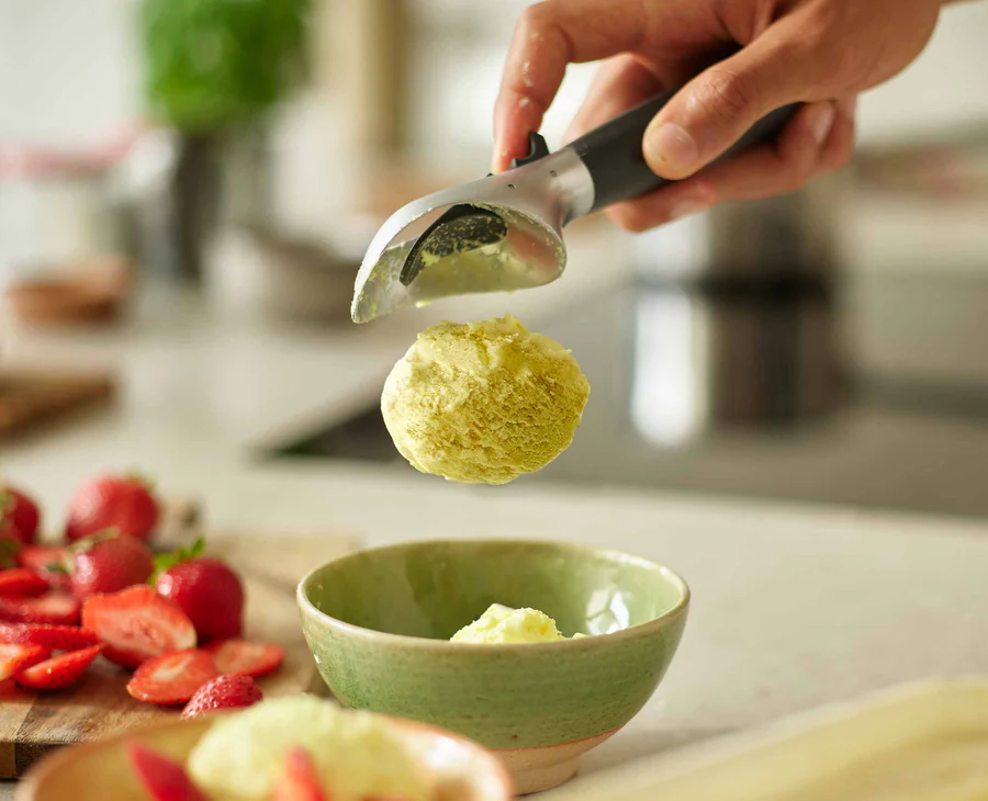 Elevate Ice-Cream Scoop - Image 2