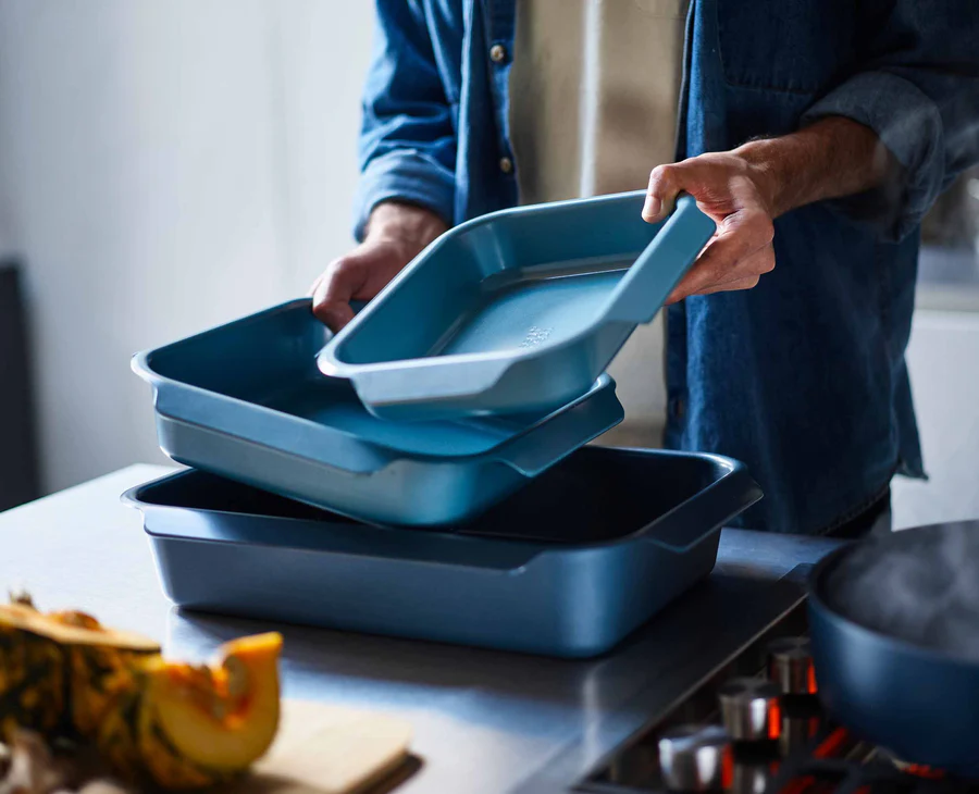 Nest Bake Non-Stick 3-Piece Blue Baking Tray Set - Image 4
