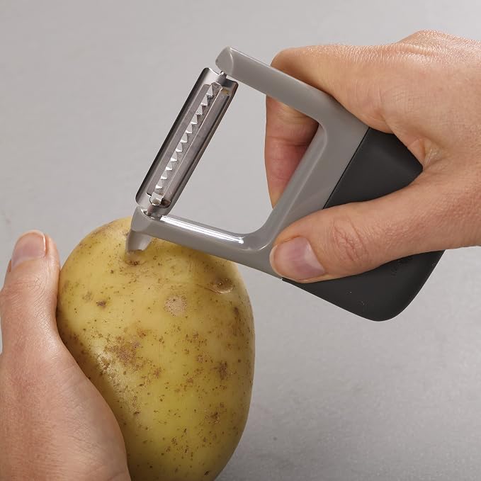 juliennne peeler with potato eye remover - Image 3
